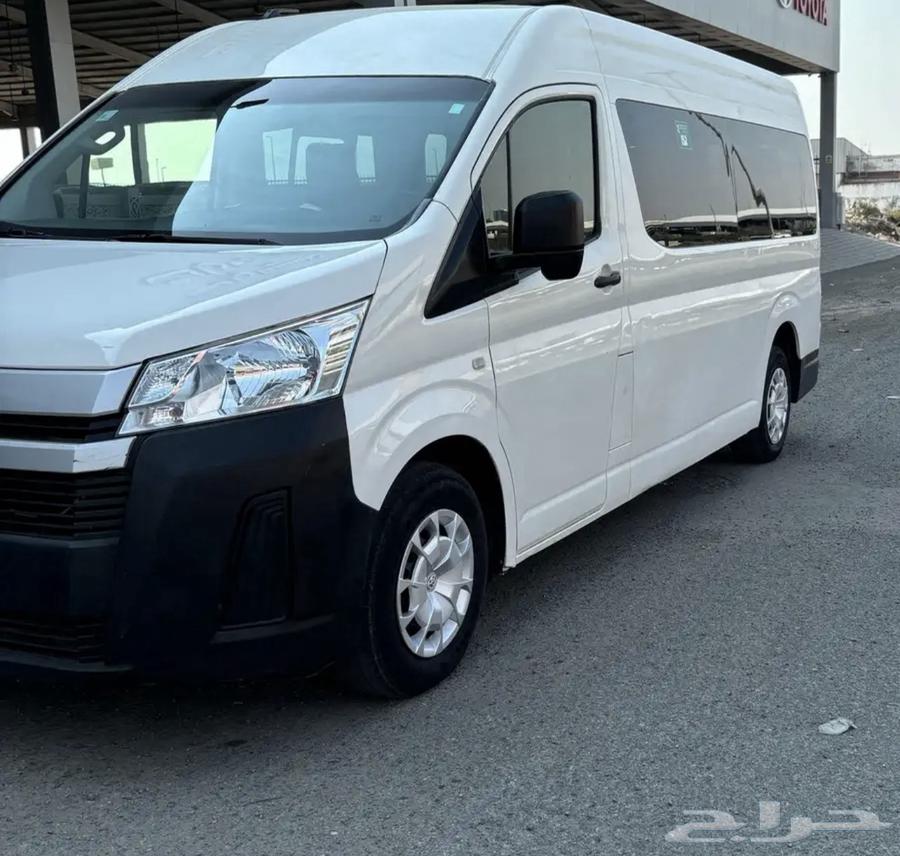 باص للايجار الشهري64230414663170110