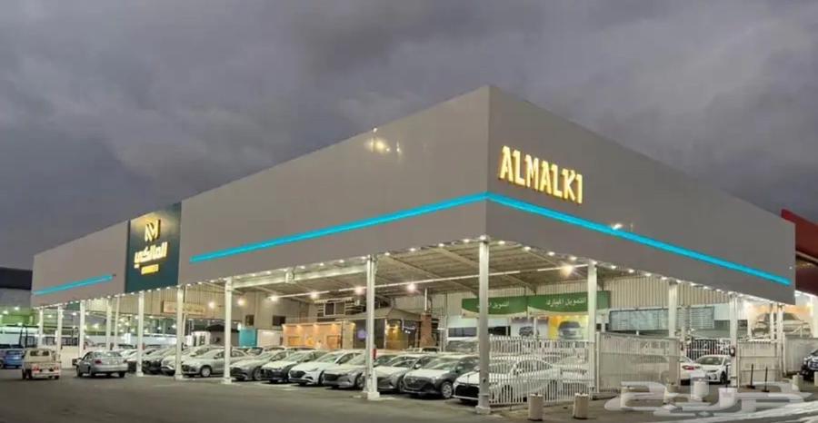 تويوتا كامري LE مكينه 2.5 نص فل بنزين 202564253539250433112