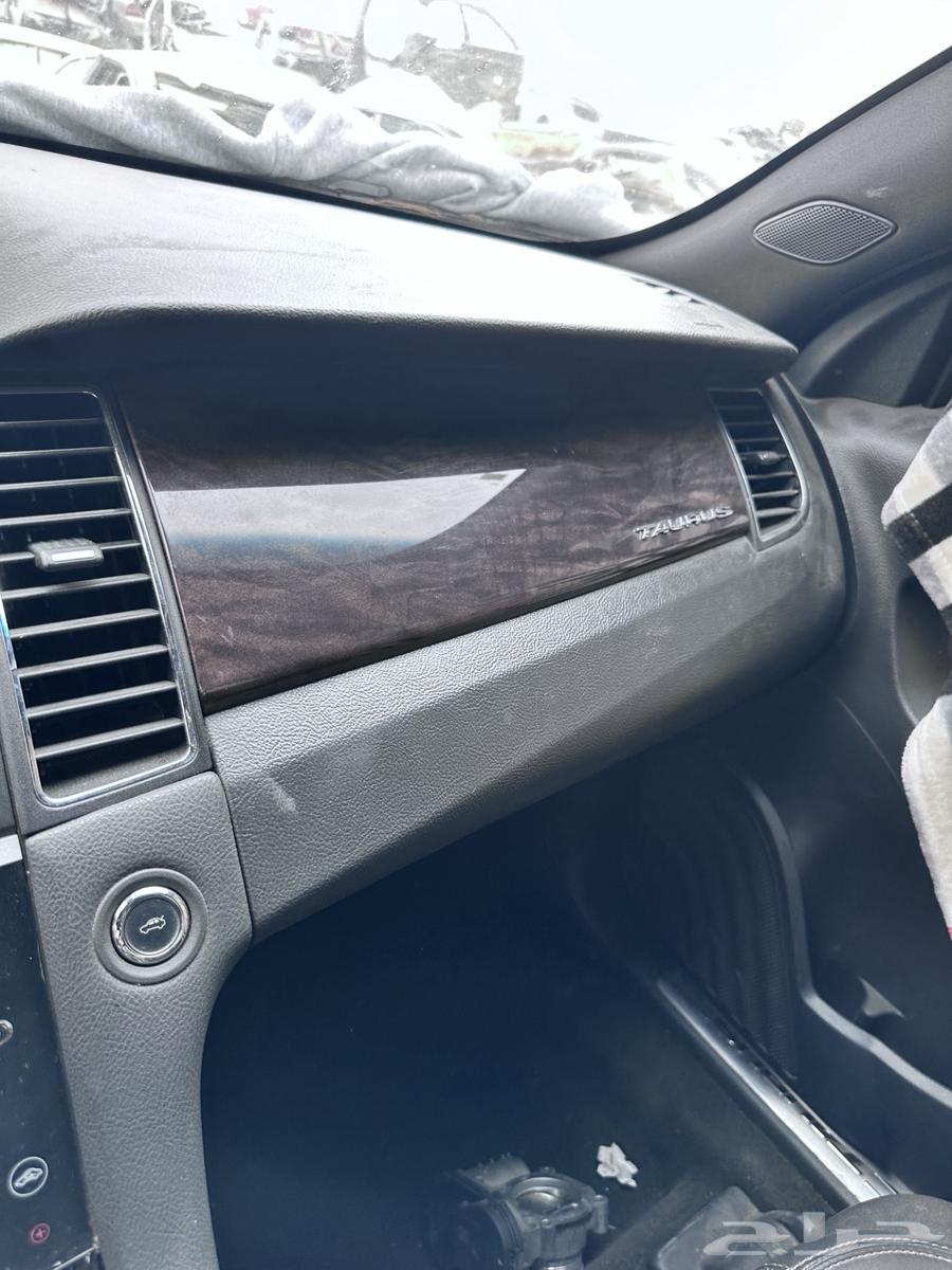 قطع داخلي فورد تورس ديكور مسجل64259977768323113