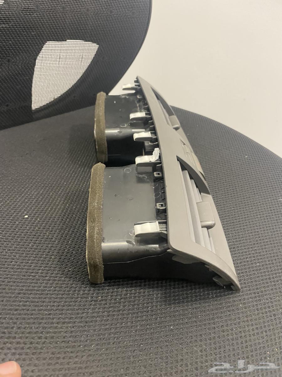 ريش مكيف وسط كامري واوريون 201164254364061569111