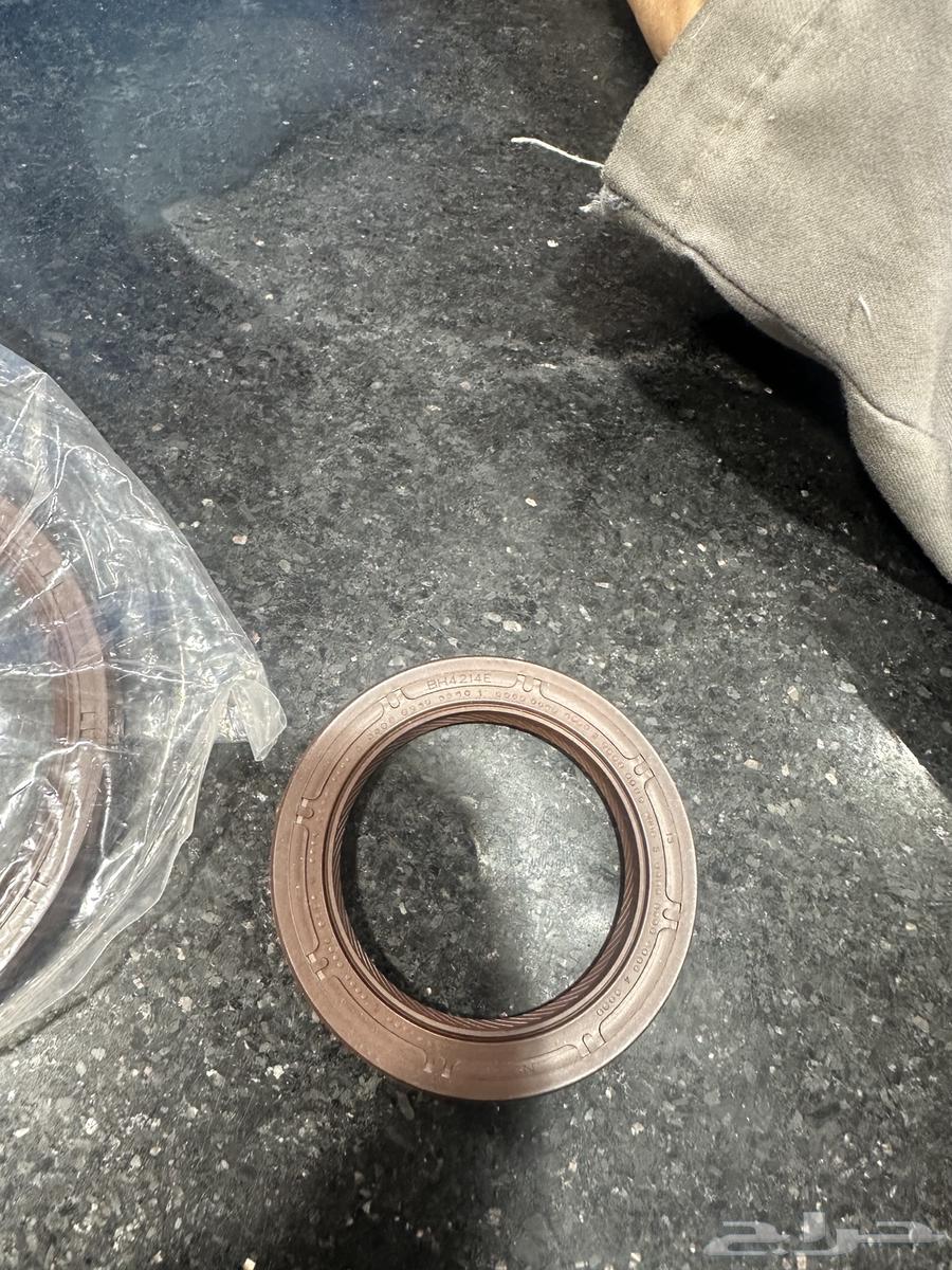 Front and rear engine seal kit for new Hilux from 2006 to 201564252906764419110