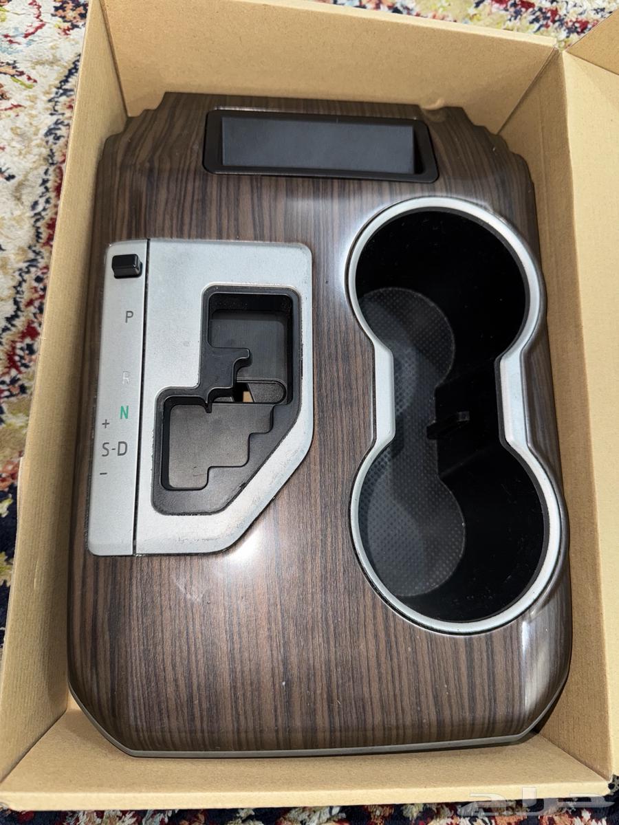 ديكور القير كامري 2012-2015 مخشب مستخدم سليم64246758114306110