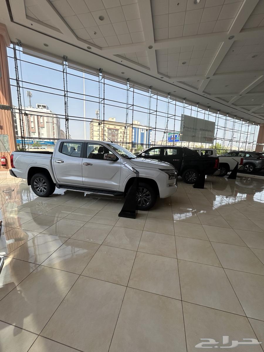 ميتسوبيشي 200 L متوفر جميع الفئات ديزل والبنزين موديل 202463785126158977113