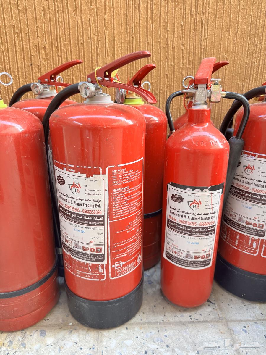 طفايات حريق مستخدمة64243125015425112
