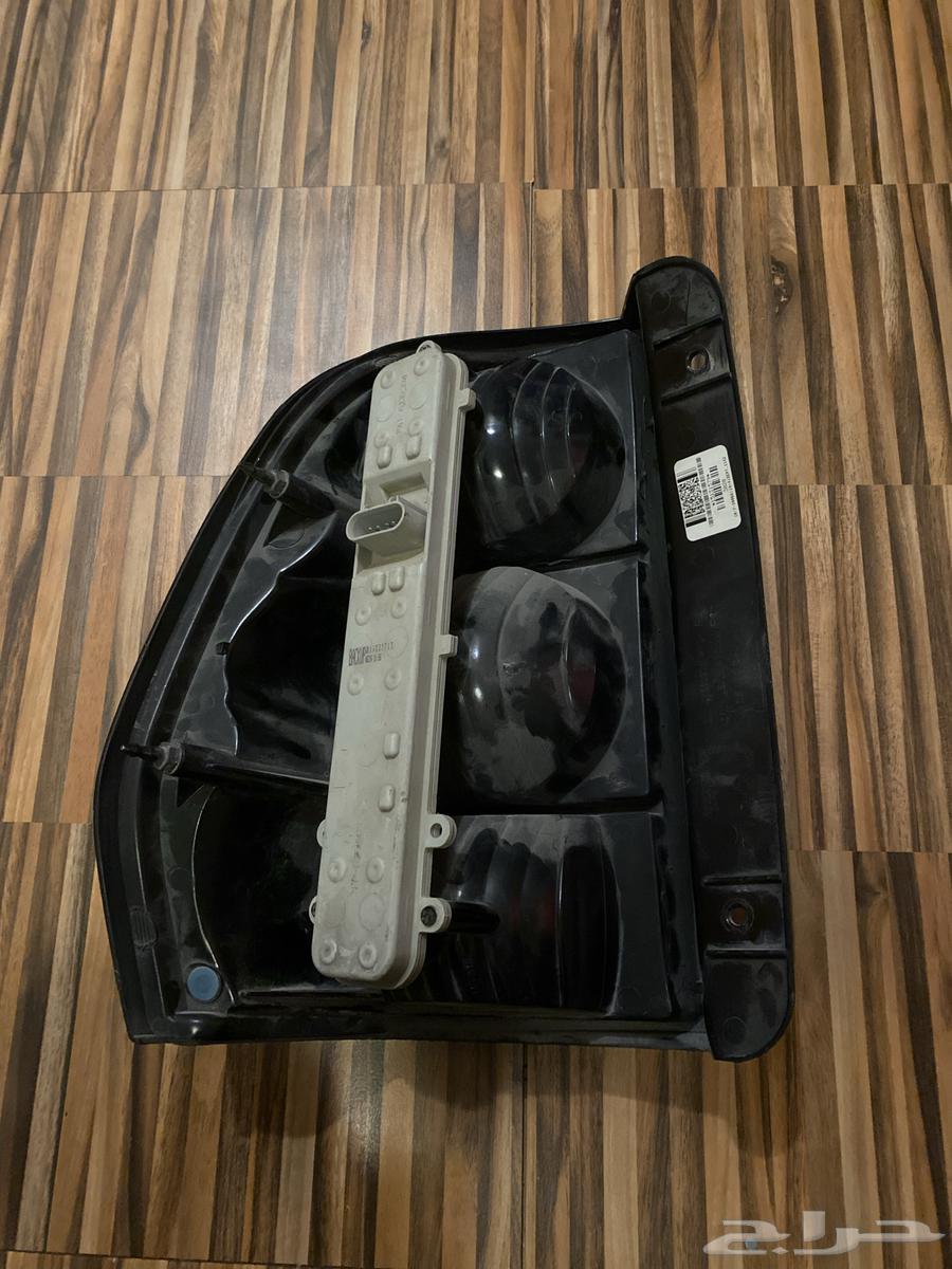 اسطب64249583004418111