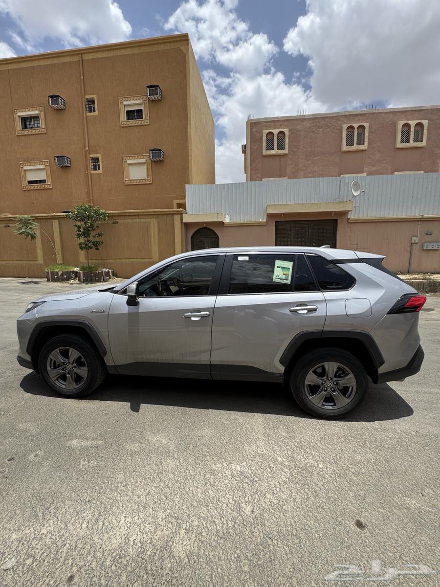 راف فور LE هايبرد 4x4 موديل 202464242756933505112