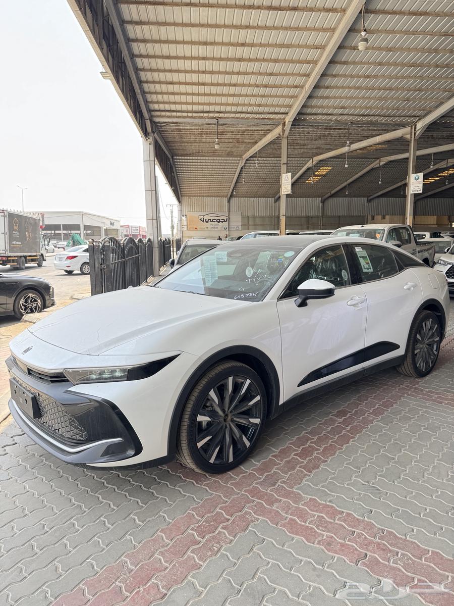 تويوتا كراون ماجيستا 202364241000401155110