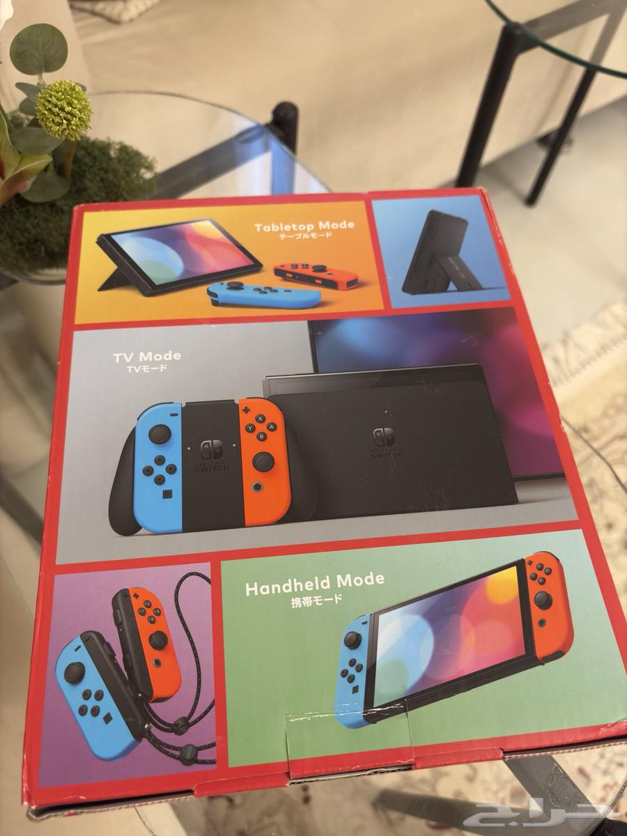 Nintendo Switch OLED Used, Very Clean, 6 Months of Use63963461235074111