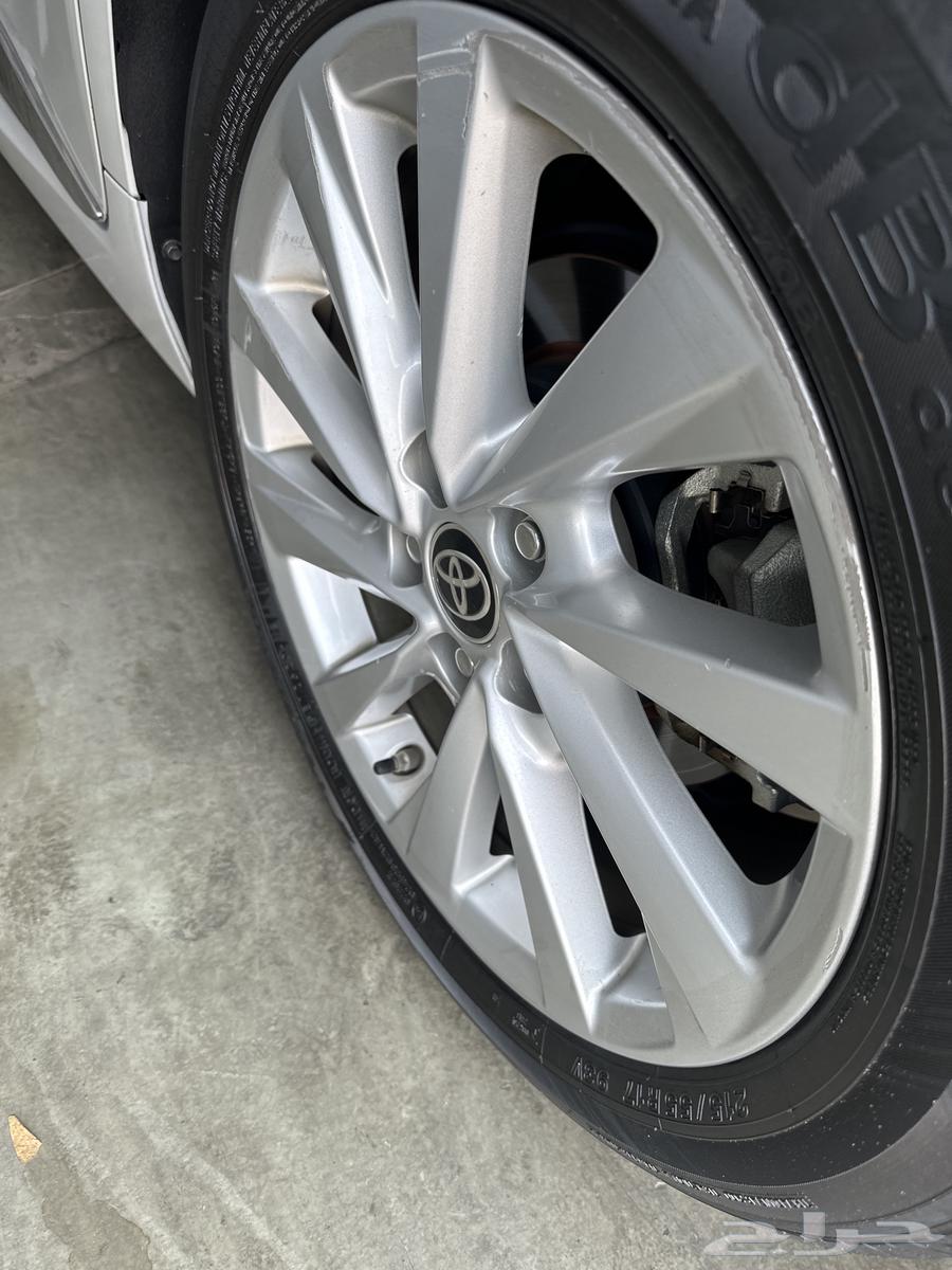 جنط كامري الاسبير كامري 2022 نص فل64240020430467111