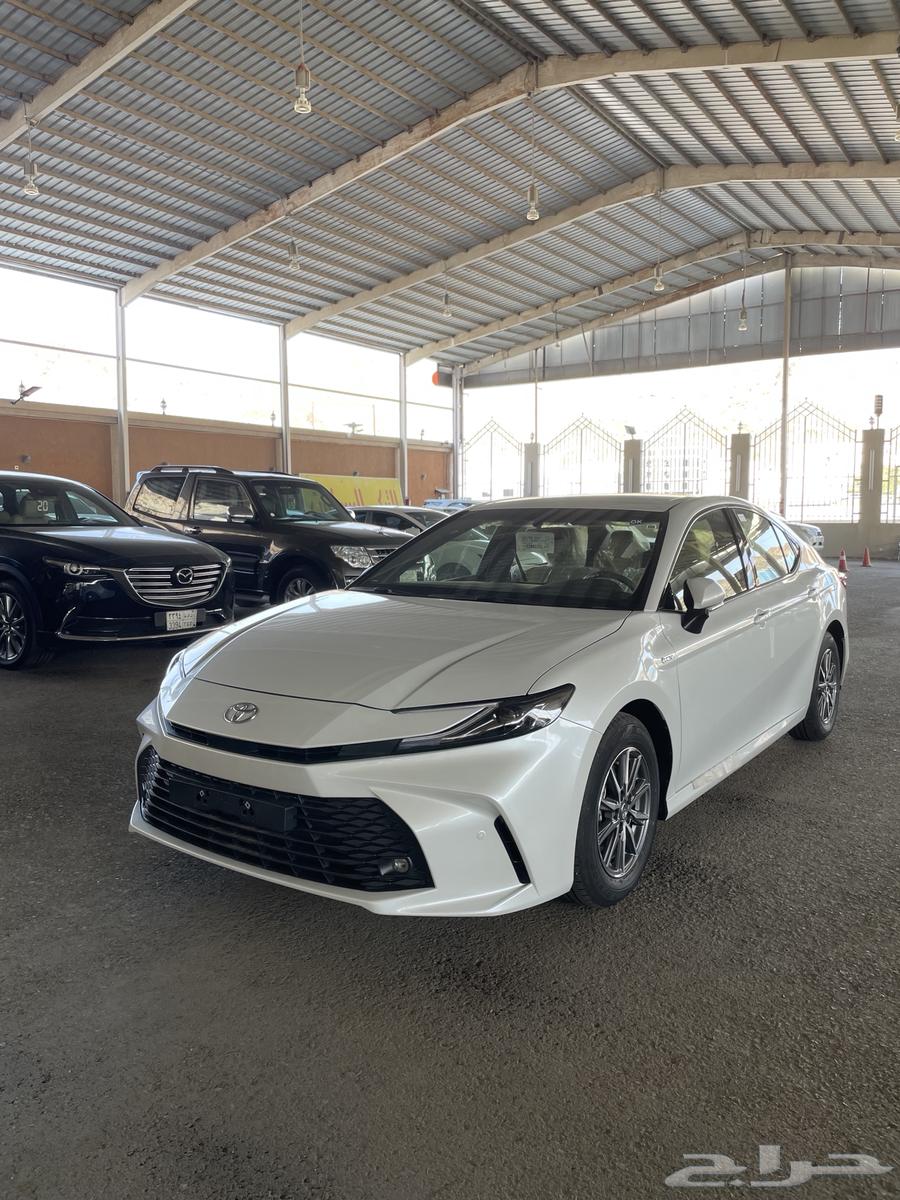 تويوتا كامري هايبرد - استاندر - 202564255350674817110