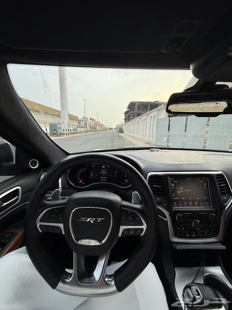 جيب جراند شيروكي SRT64253838914178113