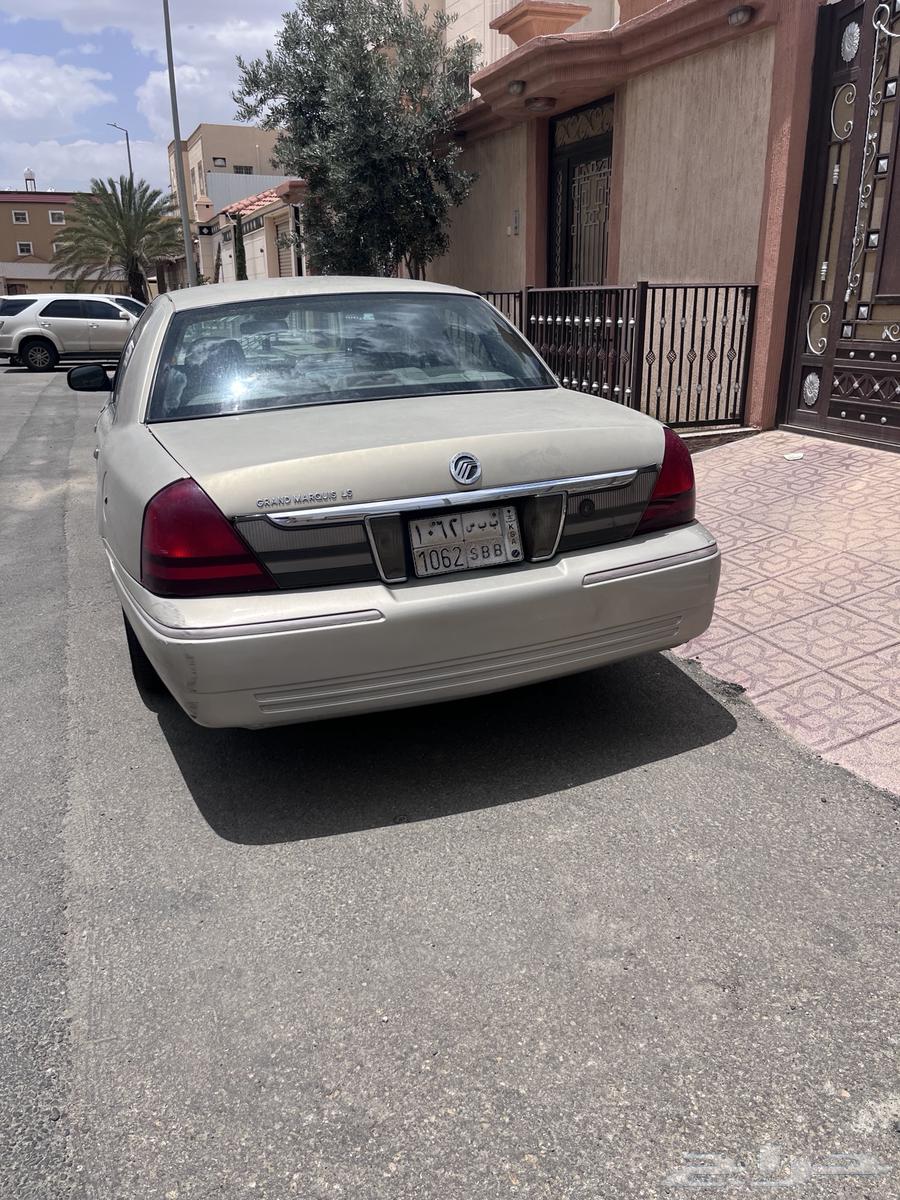 فورد جراند ماركيز 200864245417008386112