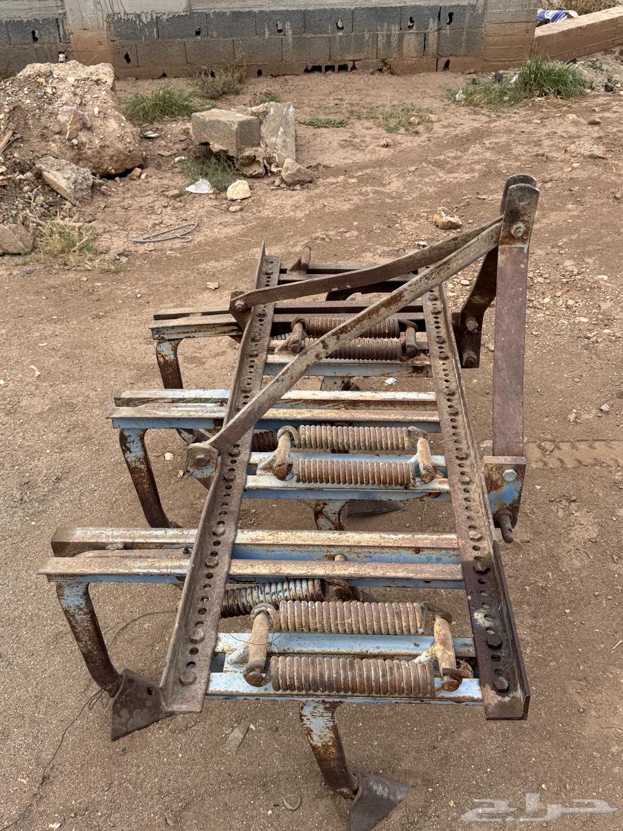 مخرش حراثه 7 سنون للبيع64245911152514112