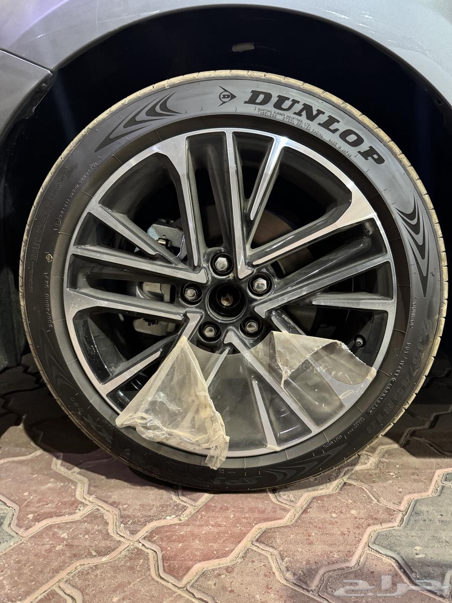 تويوتا كامري LE هايبرد 202564255634689538114