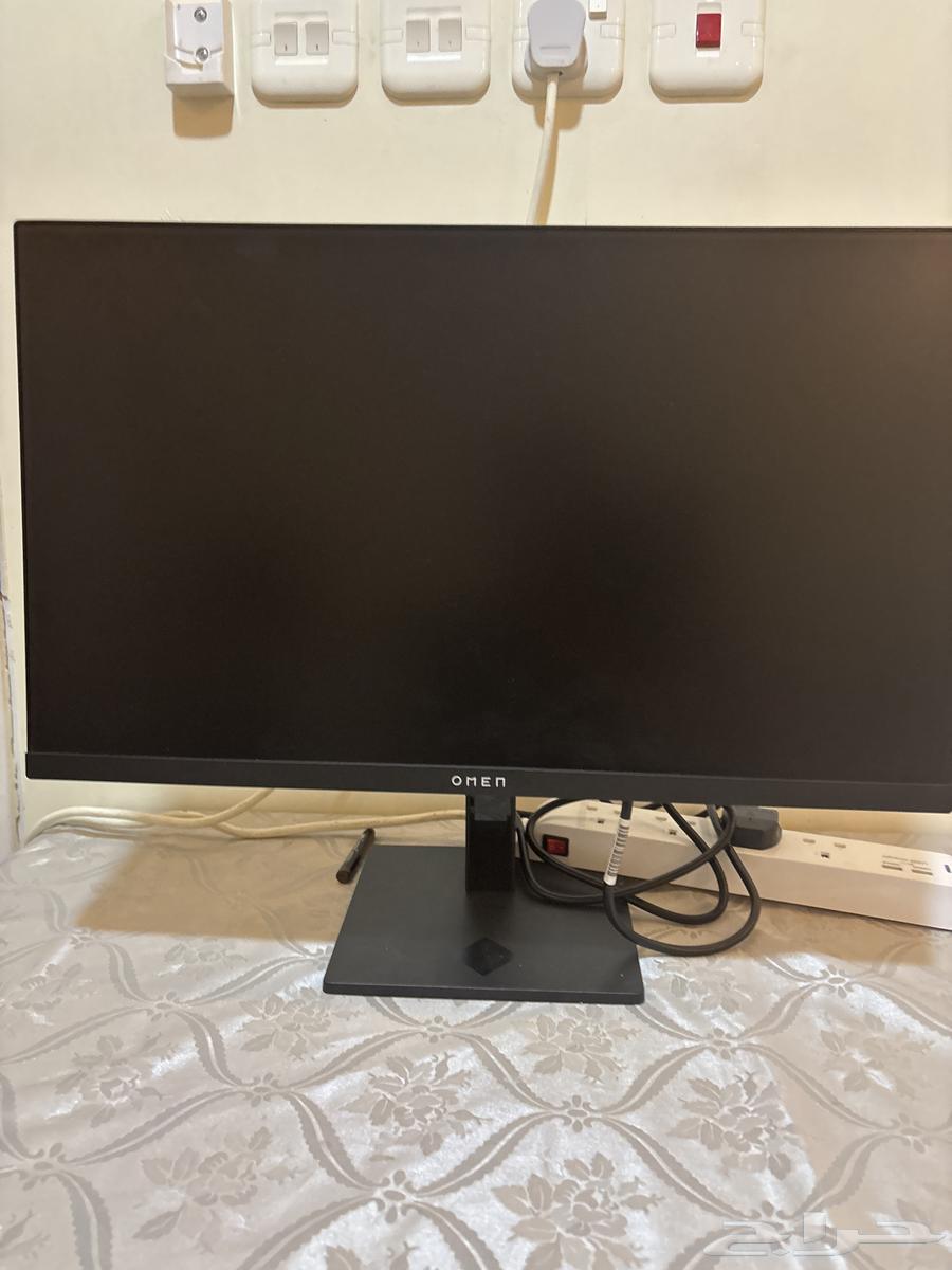 شاشه للبيع ممتازه جدا 300 ريال مع الكرتون64233734737923111