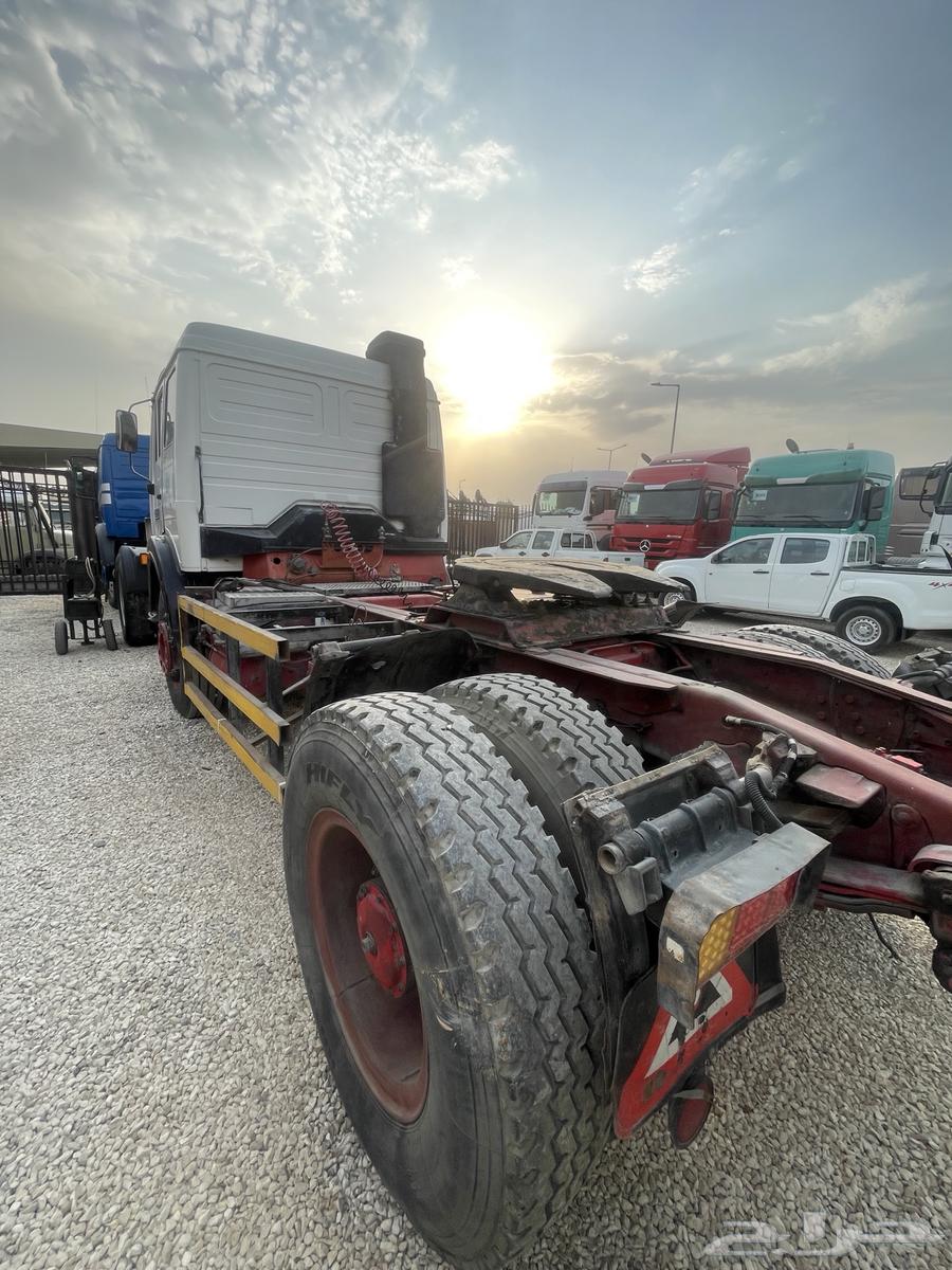 ال بي مرسيديس مديل 8864253839075075112