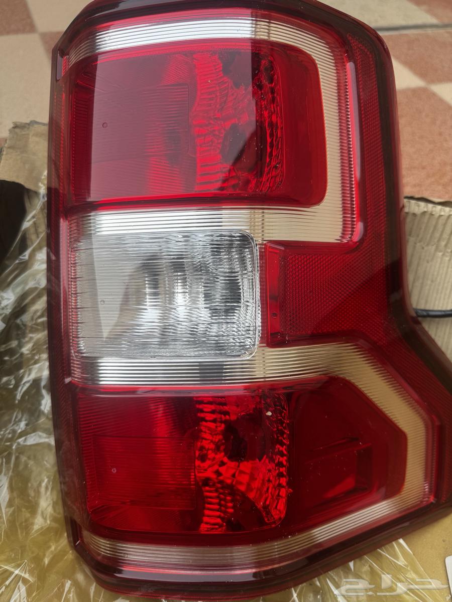 فورد F150 اصطب يسار جديد بالكرتون64254712545794112