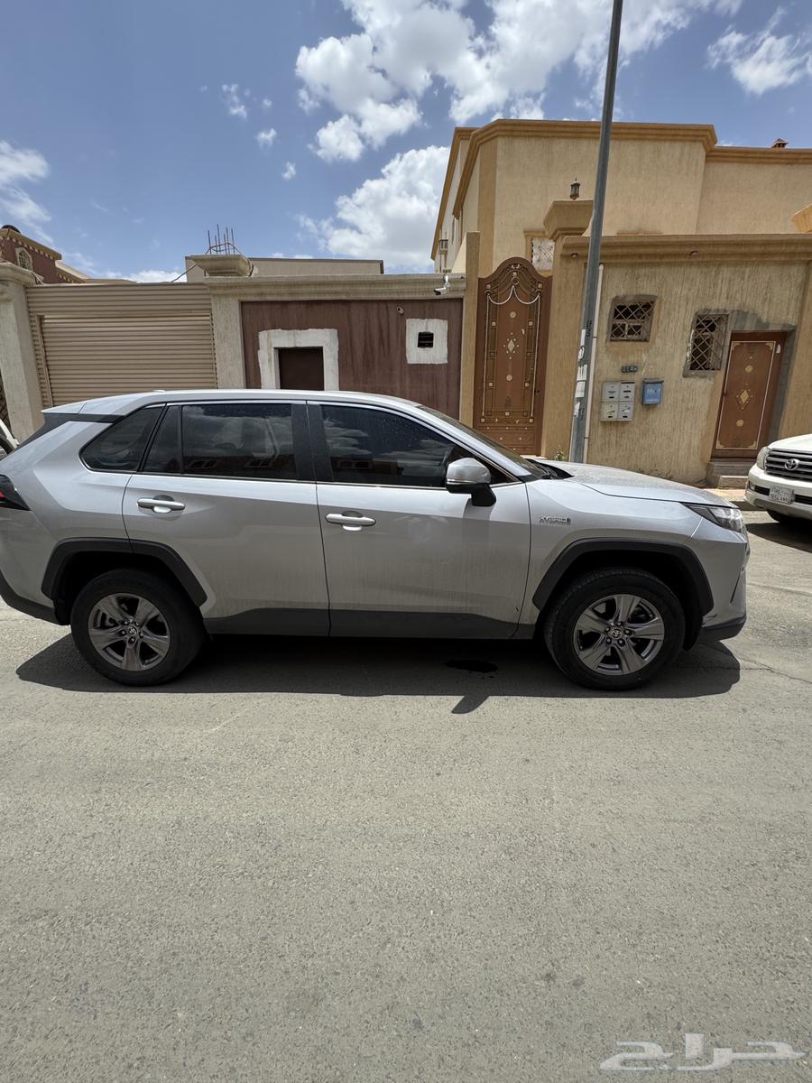 راف فور LE هايبرد 4x4 موديل 202464242756933505113