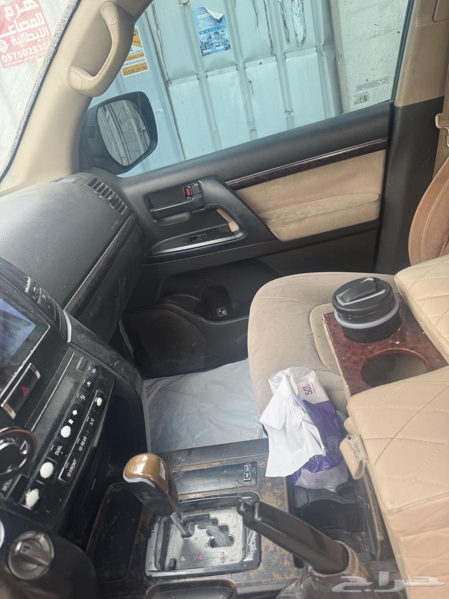 جيب تويوتا GXR 200964251818198018111