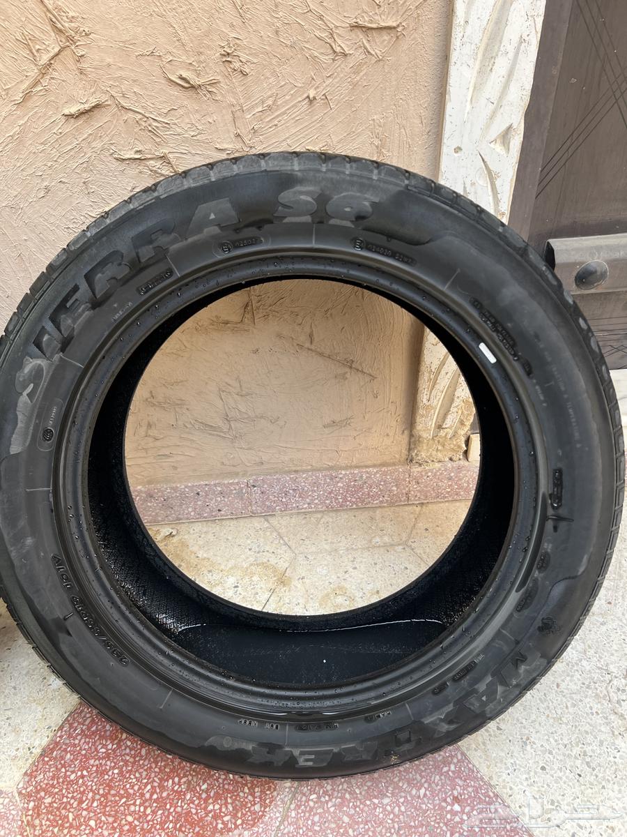 Tires 235 55 19 (Offer your price and take it)64245066791171111