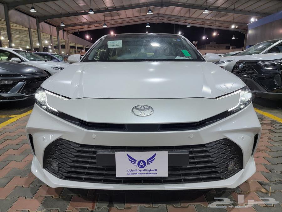 تويوتا كامري LE هايبرد 202564241699353858110