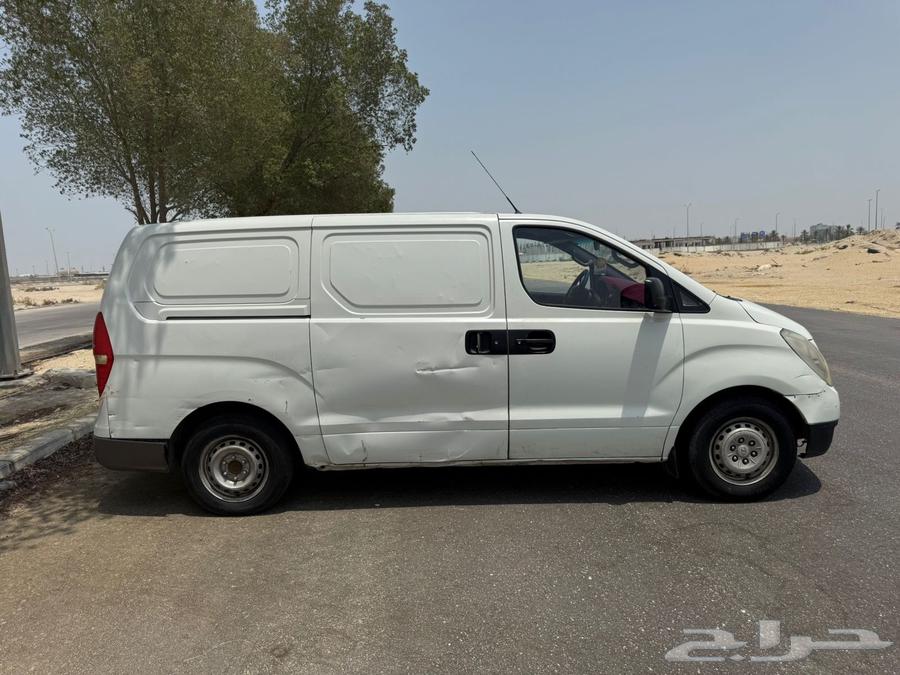 سيارة H 1. للبيع أو الإيجار الشهري64242570296834113