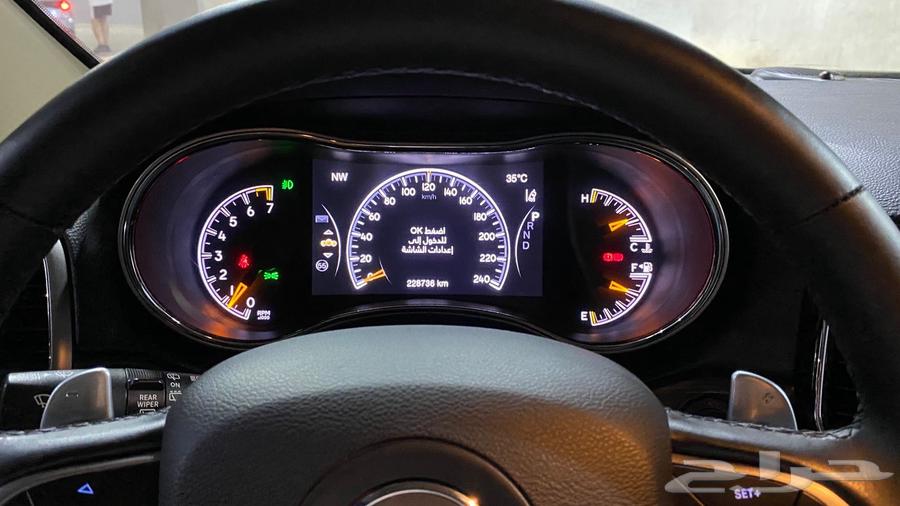 سيارة جيب64255001004034111