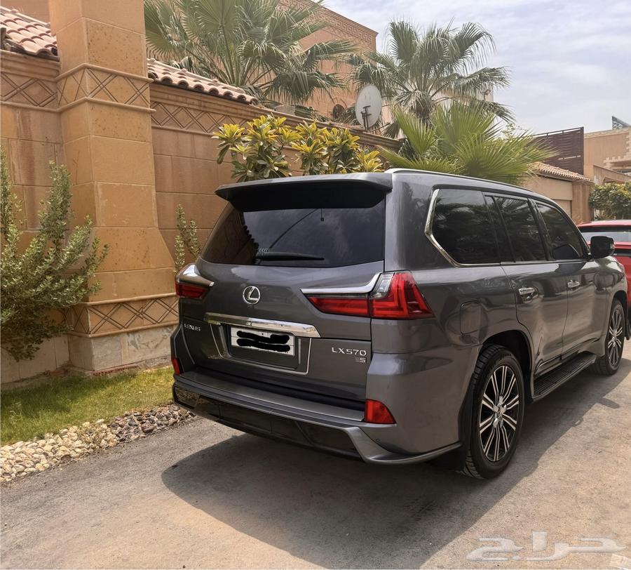 Lexus Sport SUV, 151k, first owner64252442366593111