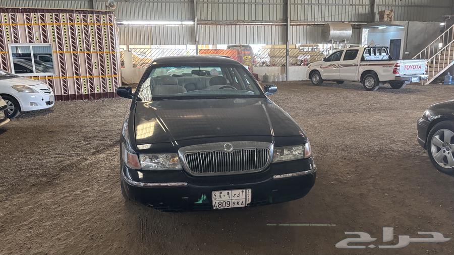 Ford Grand Marquis model 1999, clean, engine condition good, body condition excellent64257182150529110