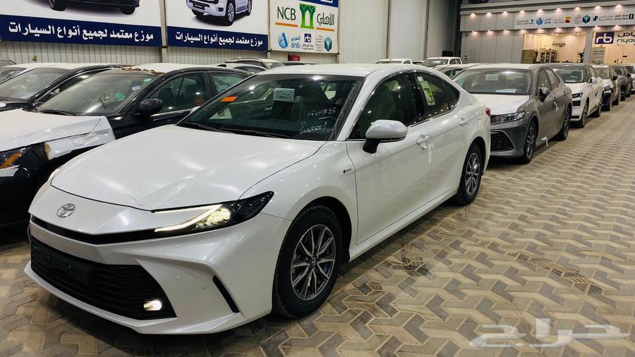 كامري هايبرد 202564239831717251110