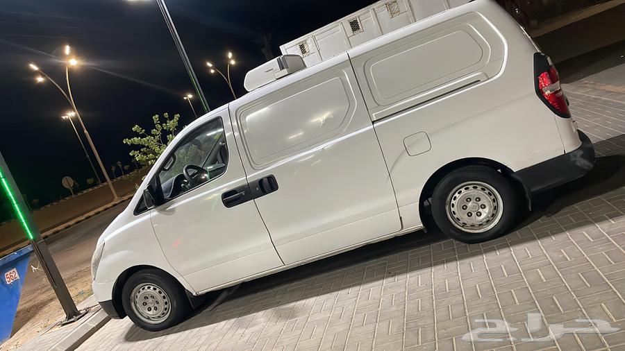 للإيجار فان تبريد باص ثلاجة64232601373953110