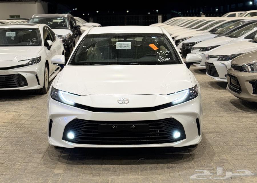 تويوتا كامري 2025 E هايبرد جديد اصفار بأقل سعر64232299093762111