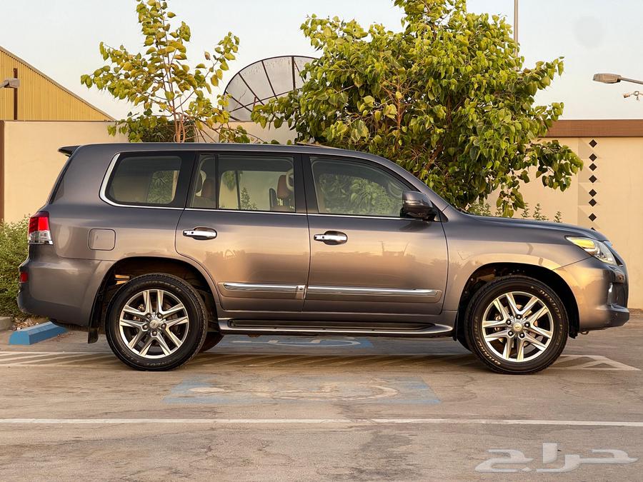 جيب لكزس 2012 ) LX 57064255499463937112