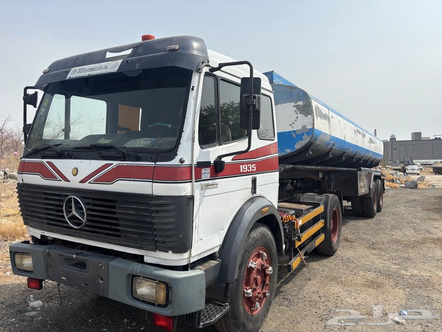 For sale, the front end of model 9064252906886531112