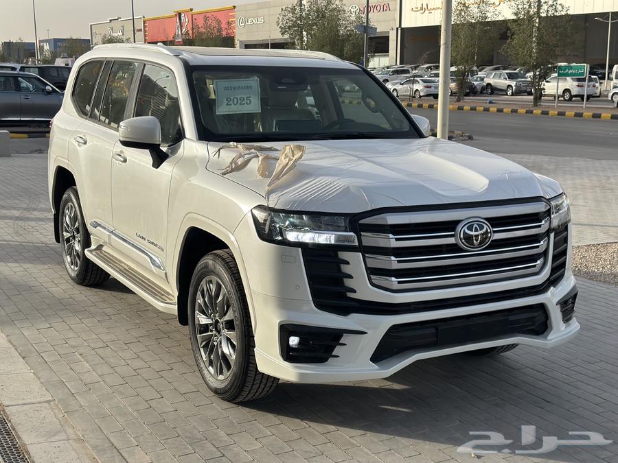 تويوتا لاندكروزر الموديل2025 فل كامل ورا الكويت رقم خمسة64253095682433112