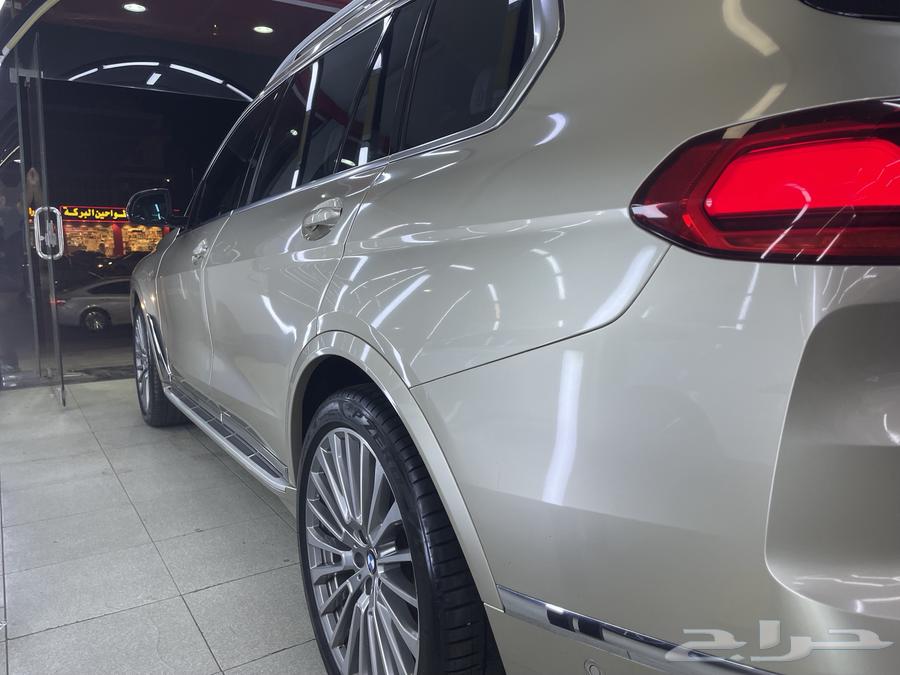 BMW X7 على الضمان والصيانة المجانية64255935184899110