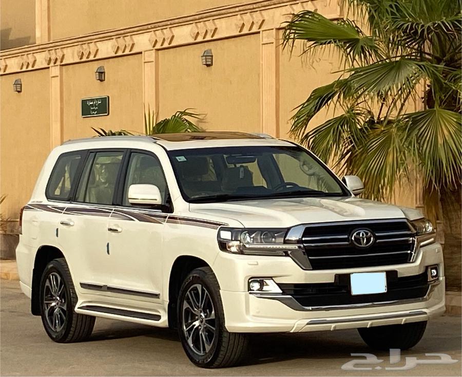 لاند كروزر 2020 GXR بريمي64245910905858110