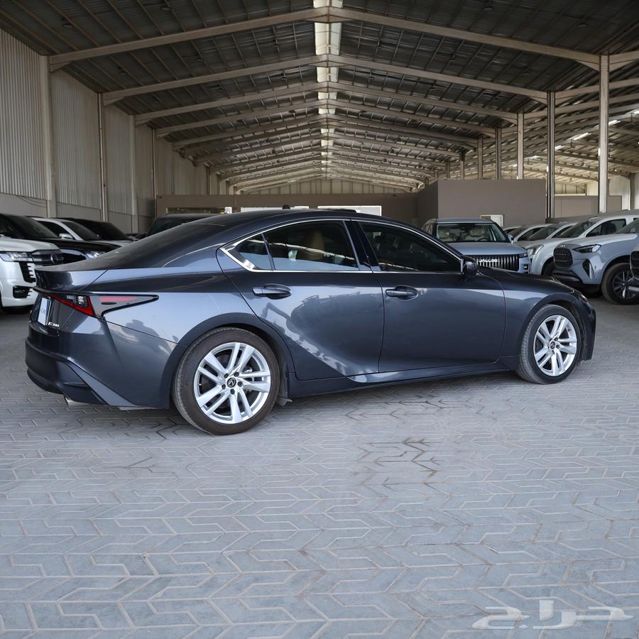 Lexus IS IS300 Model 202264243832243073111
