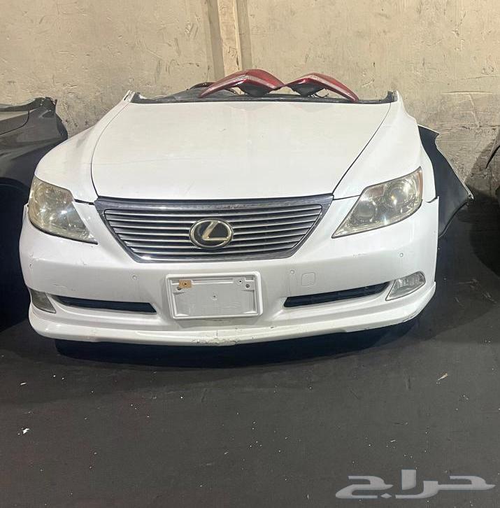 متوفر قطع غيار مع صيانه لكزس 46064255634448515110