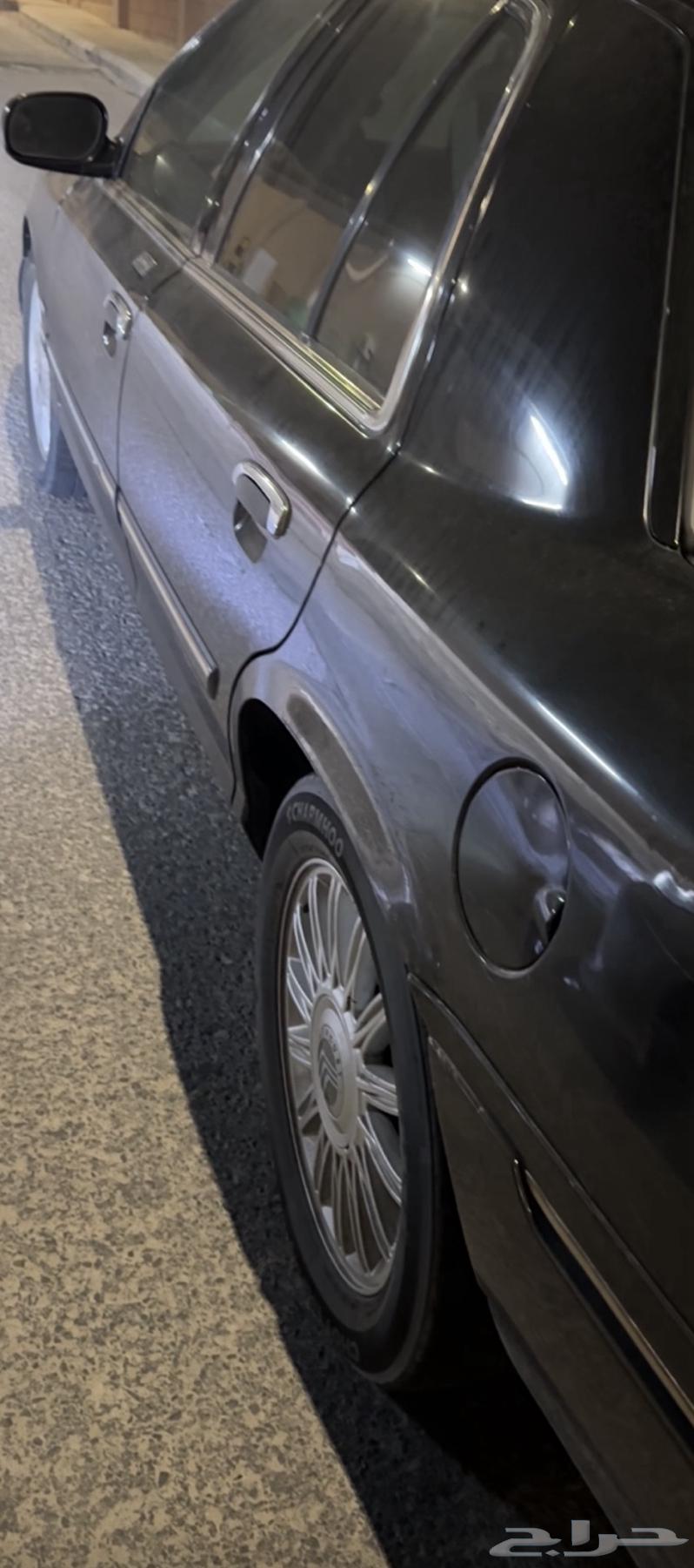 للبيع فورد جراند ماركيز 201164260175246465110