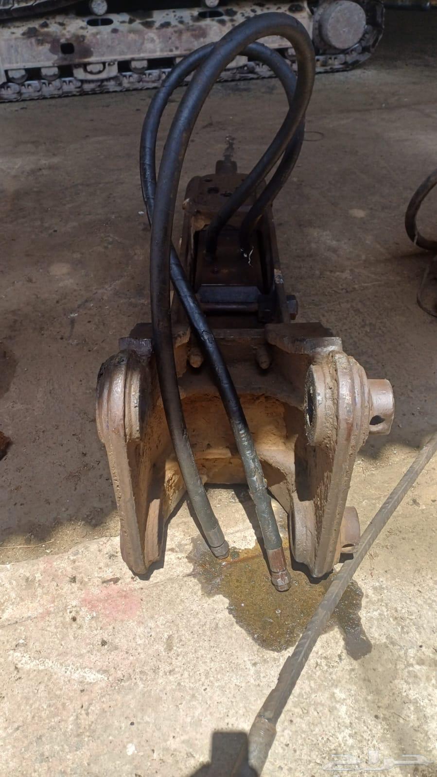 Susan-made size 15 grinder, clean and organized64240348524419114