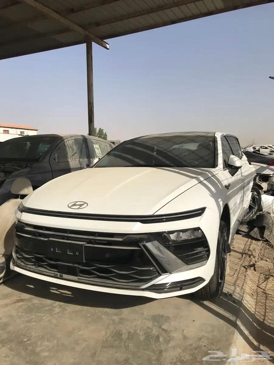 مندوب يجيبلك القطعة الي تحتاجها من التشليح بس برسوم بحث 3564244351242881112