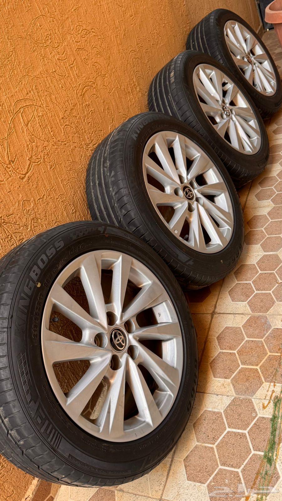 جنوط كامري 2024 مع الكفرات نظيفه64258008378498110