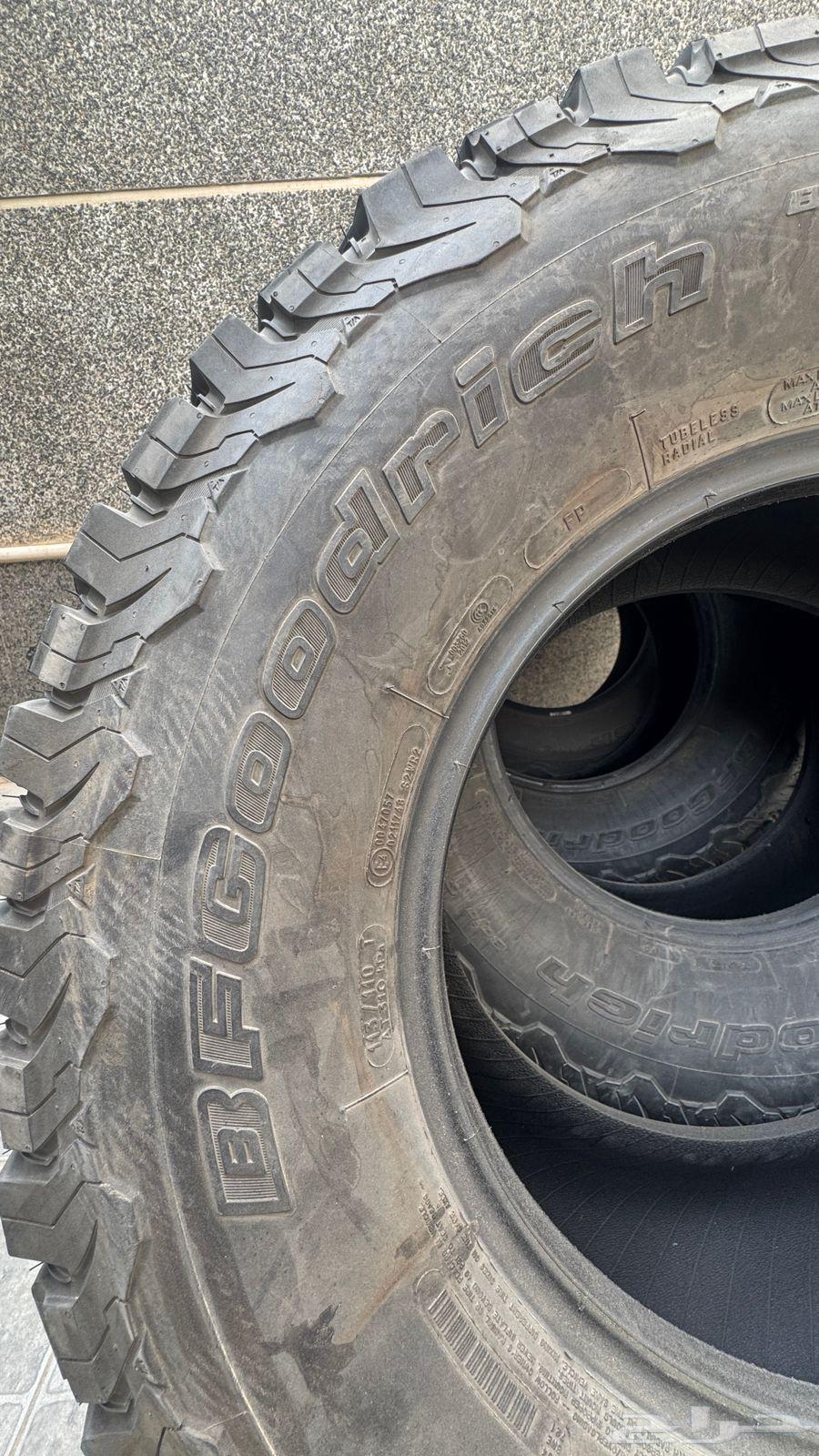 كفرات بي اف قودرتش نص حجري 17 شبه جديده64247450018050111