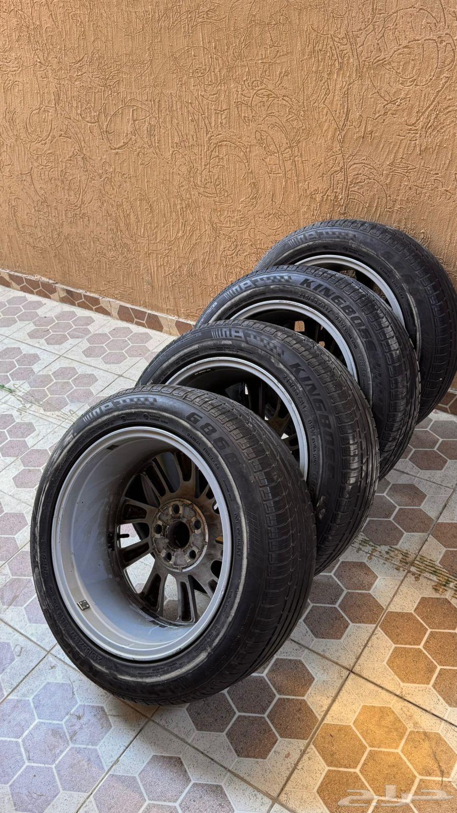 جنوط كامري 2024 مع الكفرات نظيفه64258008378498114