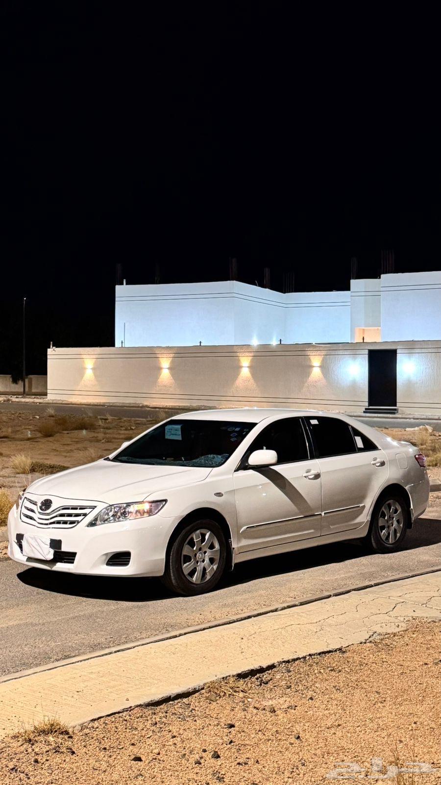 كامري 2010 قير عادي للبيع او للبدل المناسب64230058510339110