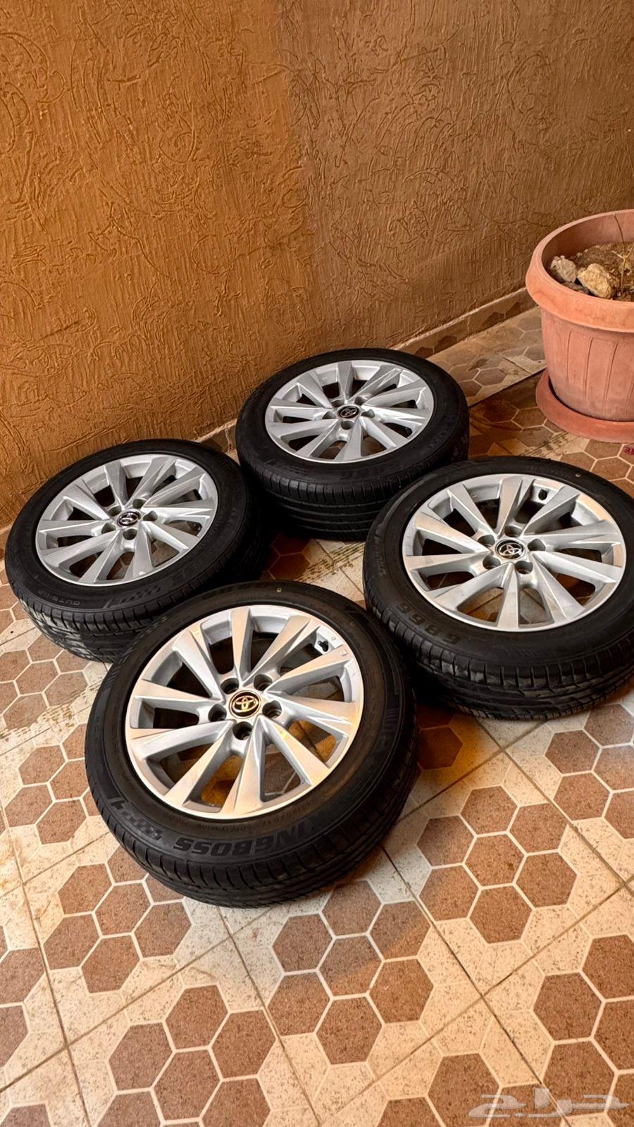 جنوط كامري 2024 مع الكفرات نظيفه64258008378498112