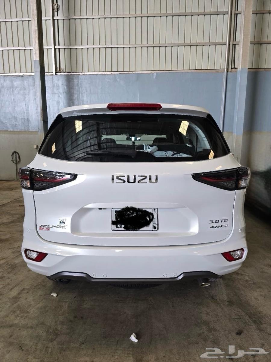 Isuzu MU-X64244550469635112