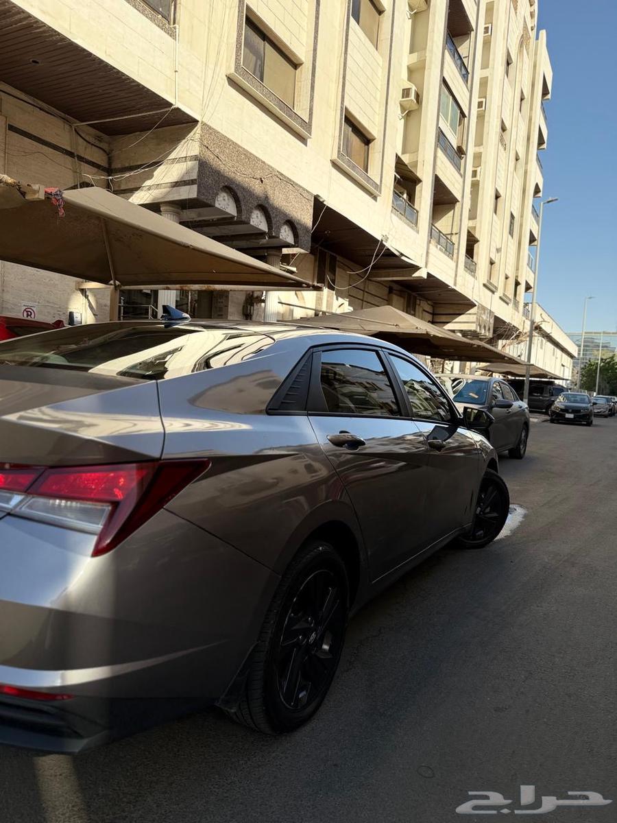 للبيع هونداي النترا 2023 سمارت64236416825987112