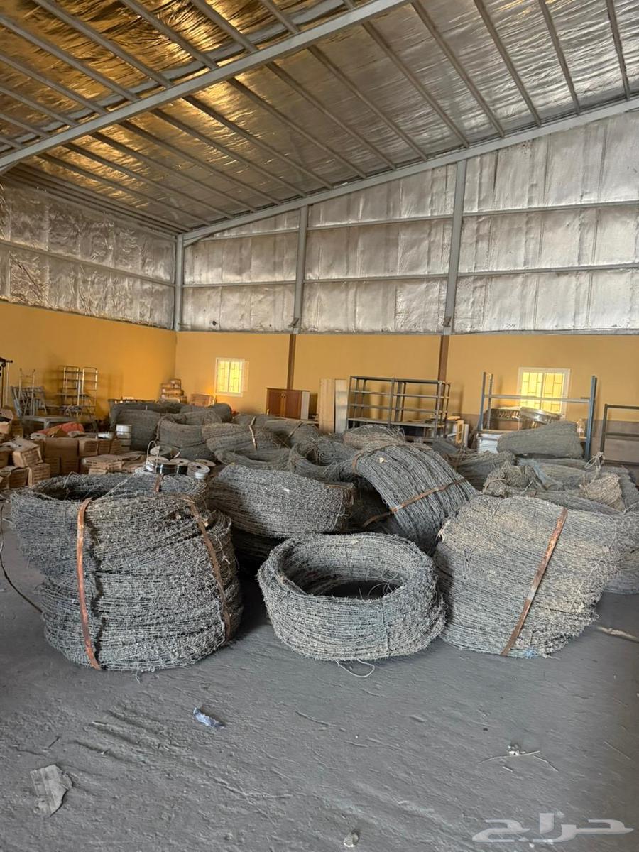 للبيع شبك شائك مبروم64239640100355111